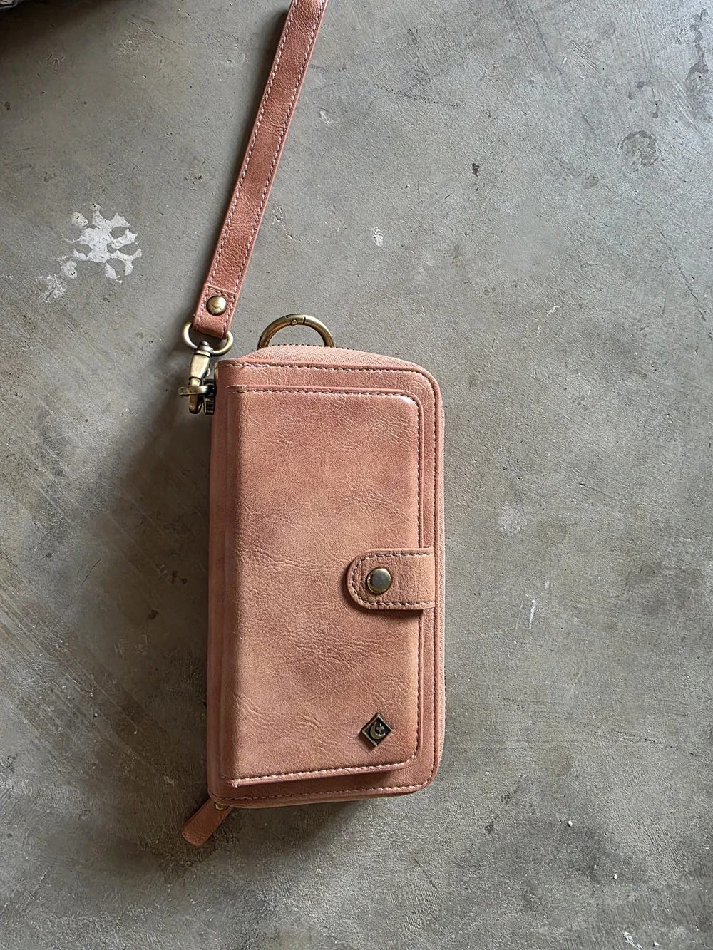 Peach Wristlet Wallet with Detachable Strap - POLA